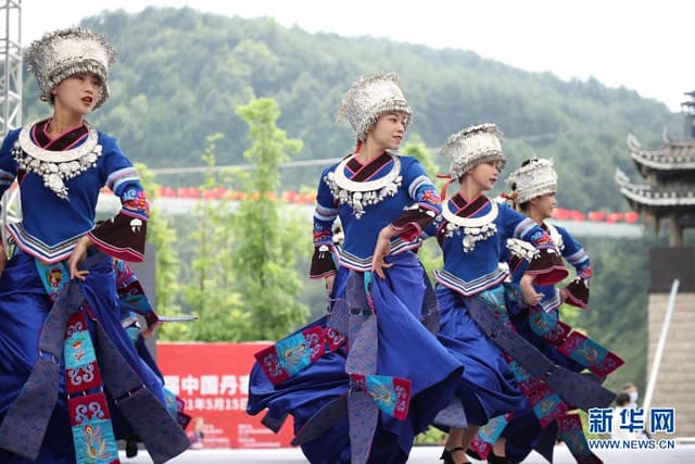 贵州丹寨:欢乐“非遗周”