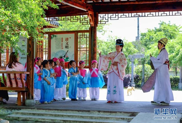 浙江长兴:娃娃学元曲 传承非遗文化